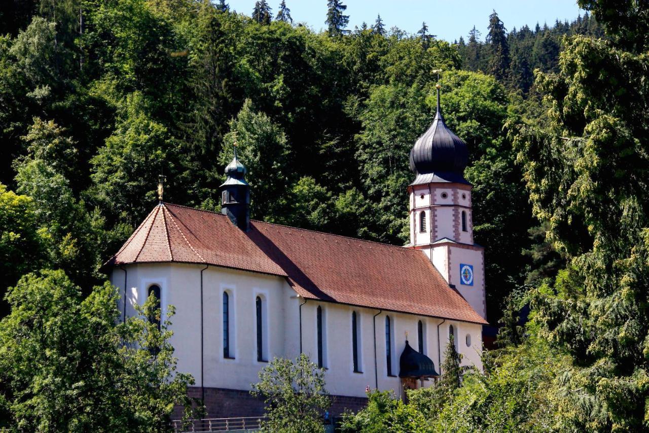 Hotel Cafe Adler 24H Self Check In Triberg im Schwarzwald Exterior foto